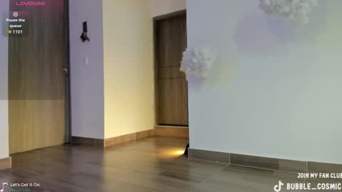 Im Val Welcome to my room My instagram Bubble cosmic online show from March 2026 08:46:02 PM