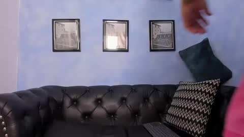 Snapshot of burbuja_sky chatting on September 2025 09:04:02 PM BURBUJA online show from September 2025 09:04:02 PM
