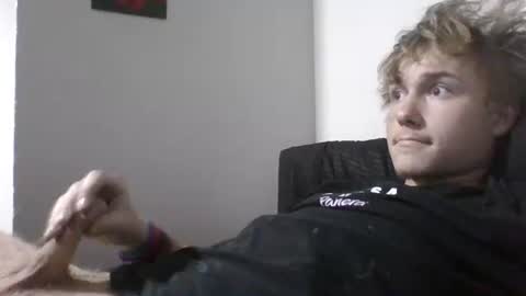 Snapshot of burgraffjosh chatting on October 2025 06:30:02 PM burgraffjosh online show from October 2025 06:30:02 PM