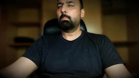 Hairy Arabian online show from September 2025 04:28:02 AM