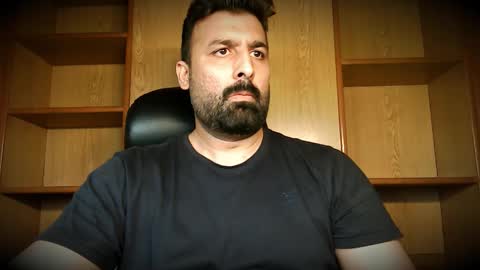 Hairy Arabian online show from October 2025 06:05:02 PM