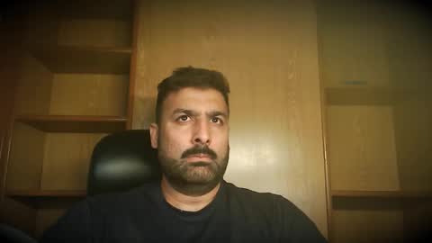 Hairy Arabian online show from November 2025 04:11:02 AM