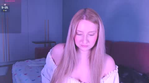 Lissa online show from March 2026 10:49:02 PM