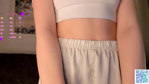 Snapshot of burnletitallburn chatting on February 2025 01:41:01 AM Jessica online show from February 2025 01:41:01 AM