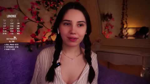 Snapshot of burnletitallburn chatting on October 2025 04:14:01 AM Jessica online show from October 2025 04:14:01 AM