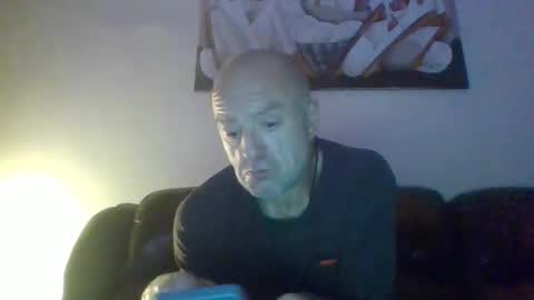 burnleyguy1977 online show from November 2025 02:55:01 AM