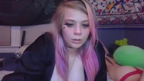 Snapshot of burnthemail chatting on December 2024 06:10:01 AM lilly online show from December 2024 06:10:01 AM