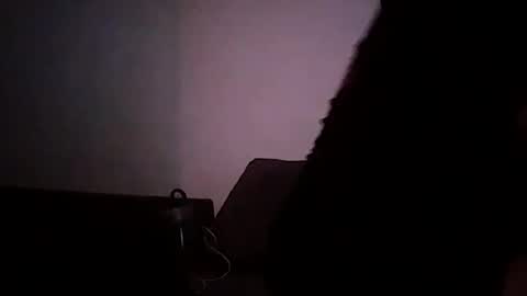 Snapshot of bury703709 chatting on December 2024 07:43:01 PM Creazy dad online show from December 2024 07:43:01 PM