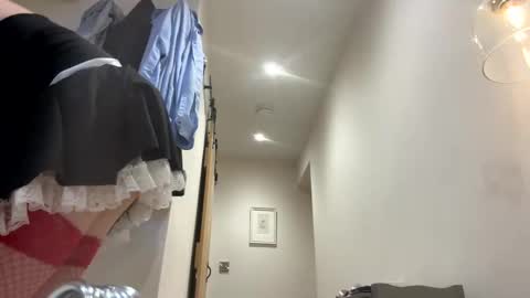 buster43218 online show from February 2025 07:01:02 AM