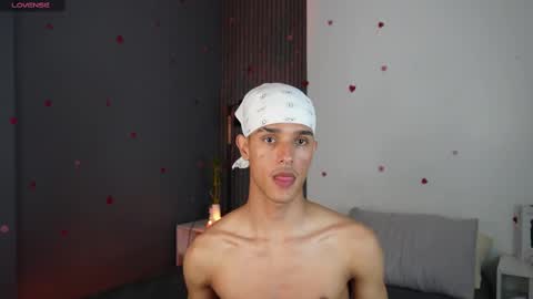 Buster independent model online show from February 2025 05:56:02 AM