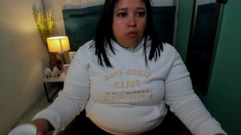busty juicy online show from January 2025 11:59:01 AM