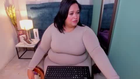 busty juicy online show from March 2025 03:05:02 PM