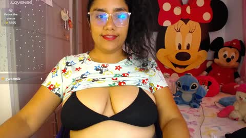 Nahiara online show from January 2025 07:39:02 PM