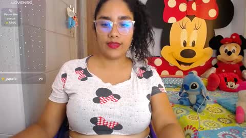 Nahiara online show from February 2025 08:20:02 PM