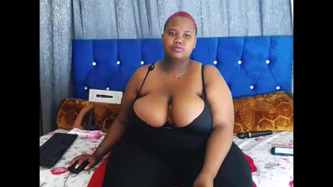 bustybmwx online show from October 2025 09:08:02 AM