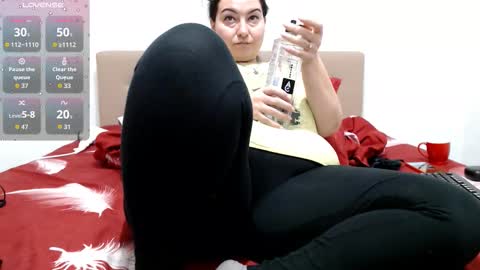 Emma online show from November 2025 08:15:02 AM