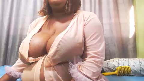 bustymaturestepmum online show from June 2026 06:15:01 AM
