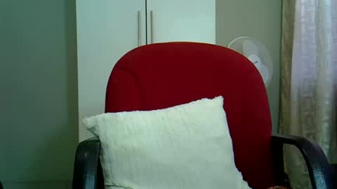 Snapshot of bustytessa37 chatting on January 2025 05:43:01 AM bustytessa37 online show from January 2025 05:43:01 AM