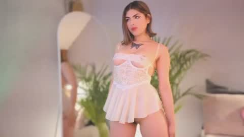 Snapshot of butterflyx39 chatting on August 2026 12:15:02 PM Lia Butterfly online show from August 2026 12:15:02 PM