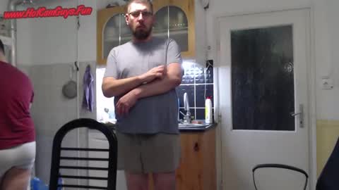 Snapshot of bux404 chatting on January 2025 07:07:01 PM Pete online show from January 2025 07:07:01 PM