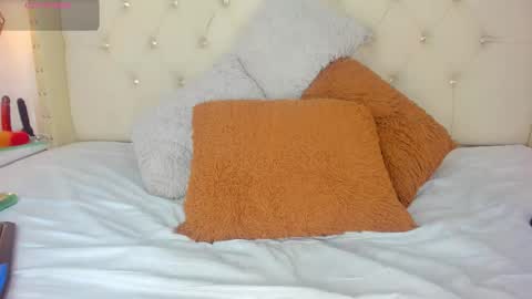 bycandy_ online show from February 2026 01:06:01 PM