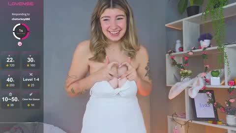 Kira online show from December 2024 02:26:02 PM