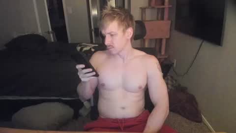 Snapshot of c00ki3m0nstr chatting on June 2026 03:31:02 AM c00ki3m0nstr online show from June 2026 03:31:02 AM