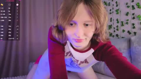 Snapshot of c0ralynx chatting on April 2026 04:54:02 PM C0ralynx online show from April 2026 04:54:02 PM