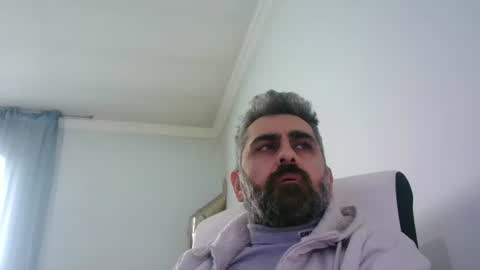 Snapshot of c534963 chatting on January 2025 08:39:01 AM supersperm online show from January 2025 08:39:01 AM