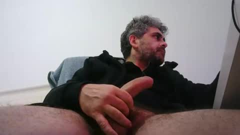 Snapshot of c534963 chatting on March 2025 09:26:02 PM supersperm online show from March 2025 09:26:02 PM