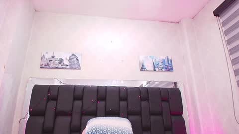Snapshot of c_fox_ chatting on January 2025 06:13:02 AM Carolina online show from January 2025 06:13:02 AM