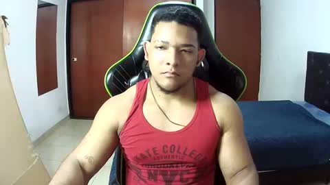 Snapshot of caballerozodi chatting on October 2025 05:33:02 PM caballerozodi online show from October 2025 05:33:02 PM