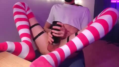 Snapshot of cactusfoxi chatting on October 2025 09:35:02 PM cactusfoxi online show from October 2025 09:35:02 PM