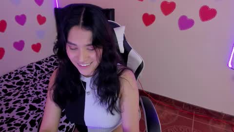 caelisse_cb online show from February 2026 03:35:02 PM