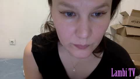 Snapshot of caffeinated_lamb chatting on December 2024 07:18:01 PM Lamb online show from December 2024 07:18:01 PM