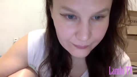 Snapshot of caffeinated_lamb chatting on December 2024 07:21:02 PM Lamb online show from December 2024 07:21:02 PM