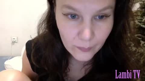 Snapshot of caffeinated_lamb chatting on February 2025 07:16:02 PM Lamb online show from February 2025 07:16:02 PM