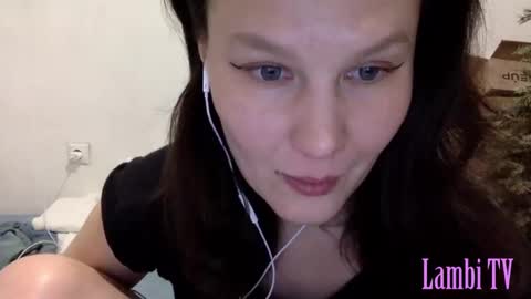 Snapshot of caffeinated_lamb chatting on February 2025 07:16:02 PM Lamb online show from February 2025 07:16:02 PM