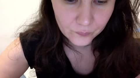 Lamb online show from October 2025 06:08:01 PM