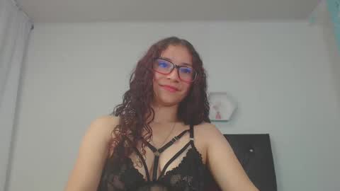 cailynmusa online show from December 2024 05:51:01 AM