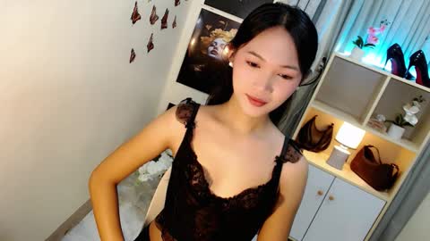 caitlin online show from September 2025 07:04:01 PM