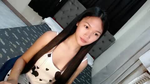 caitlin online show from July 2026 04:17:02 AM