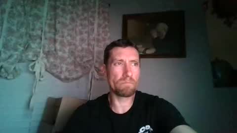 calbry82 online show from May 2026 02:40:02 AM