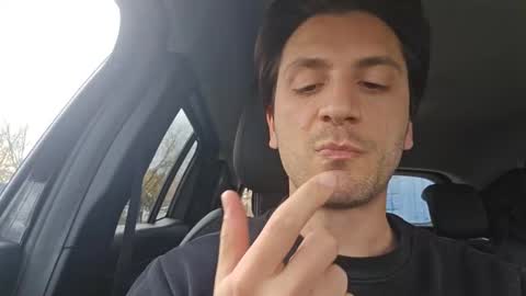 Marco online show from November 2025 12:16:01 PM