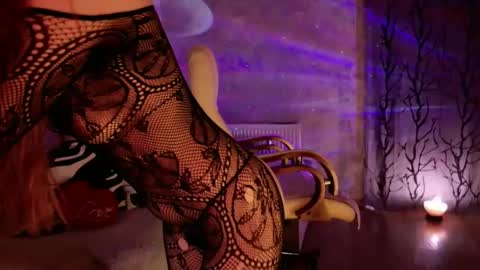 Snapshot of caliente_emperatriz chatting on May 2026 09:56:02 PM EMPERATRIZ online show from May 2026 09:56:02 PM