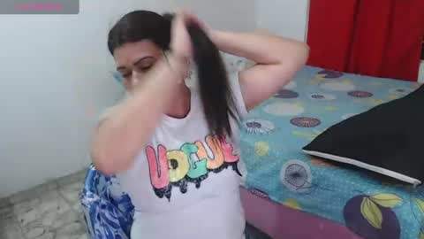 Snapshot of caliente_in_passion chatting on July 2026 04:28:01 AM caliente_in_passion online show from July 2026 04:28:01 AM