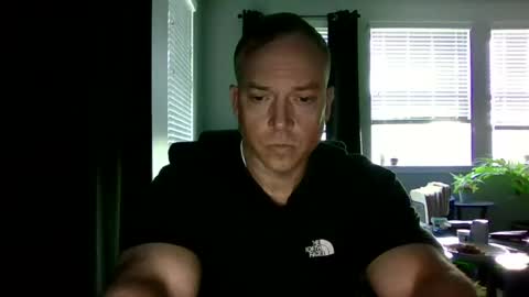 Snapshot of caligrown1154 chatting on July 2026 01:39:02 PM caligrown1154 online show from July 2026 01:39:02 PM