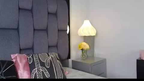 Snapshot of calipso_parisi chatting on June 2026 02:49:02 PM Calipso Parisi online show from June 2026 02:49:02 PM