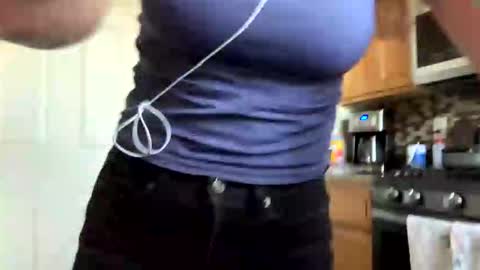 calishop1 online show from March 2026 01:33:02 AM