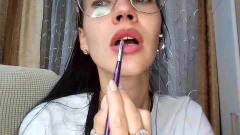 Lucy online show from September 2025 04:33:02 PM